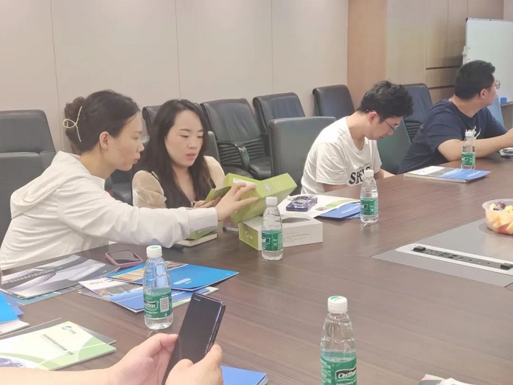 尤特森與深圳機(jī)械設(shè)計(jì)院交流會(huì)畫上完美句號(hào)